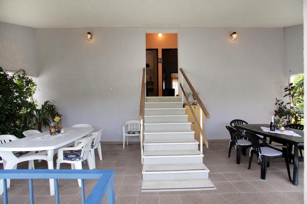 Apartments Irena Trogir Eksteriør billede