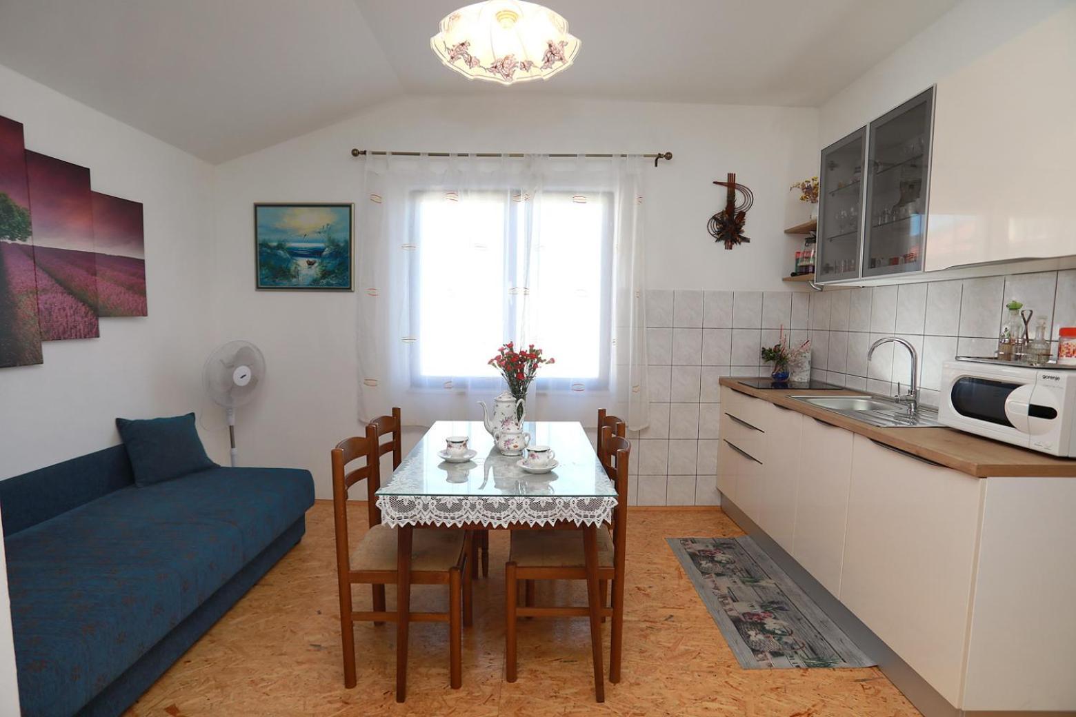 Apartments Irena Trogir Eksteriør billede